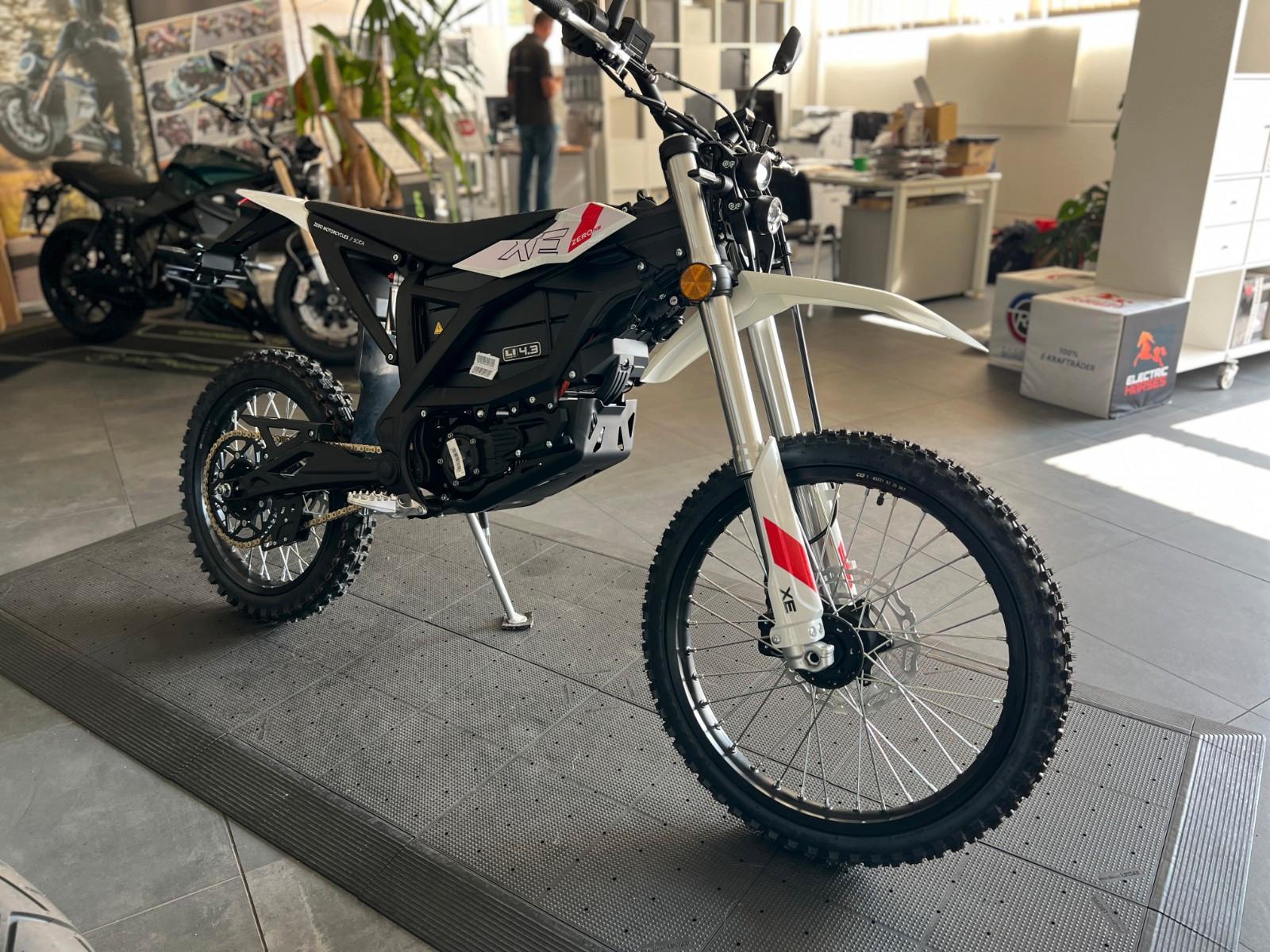 Zero XE Zero XE Enduro 4.3 white *B196* *AKTION*