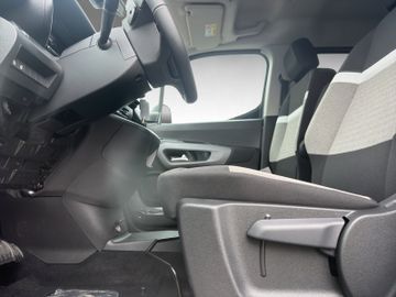 Citroën Berlingo 1.5 Diesel 130 MPV Plus Kam.+LED+PDC