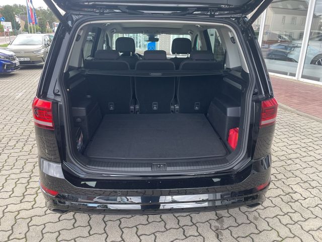 Touran R-line TSi DSG PANO Ergo Dynaudio 7S