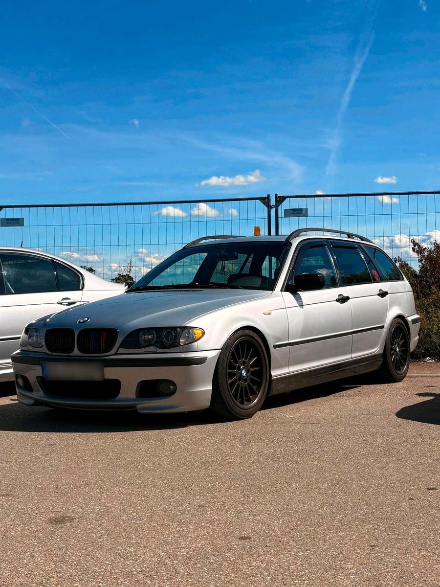 BMW 320