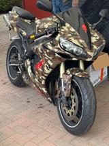 Yamaha r1 - Offers matching your search criteria