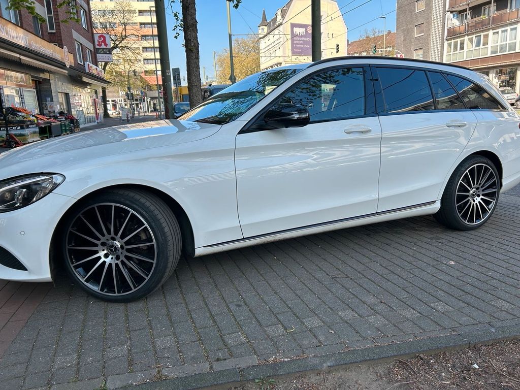 Image of Mercedes-Benz C 180