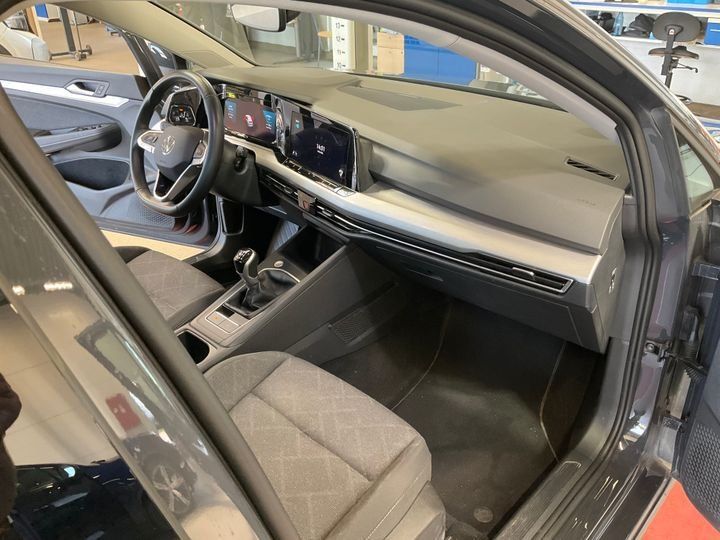 Fahrzeugabbildung Volkswagen Golf Life TSI *Cam*PDC*LED*Sitzhzg*App*ACC*XDS*