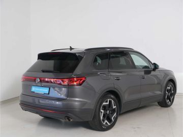 Volkswagen Touareg - 9