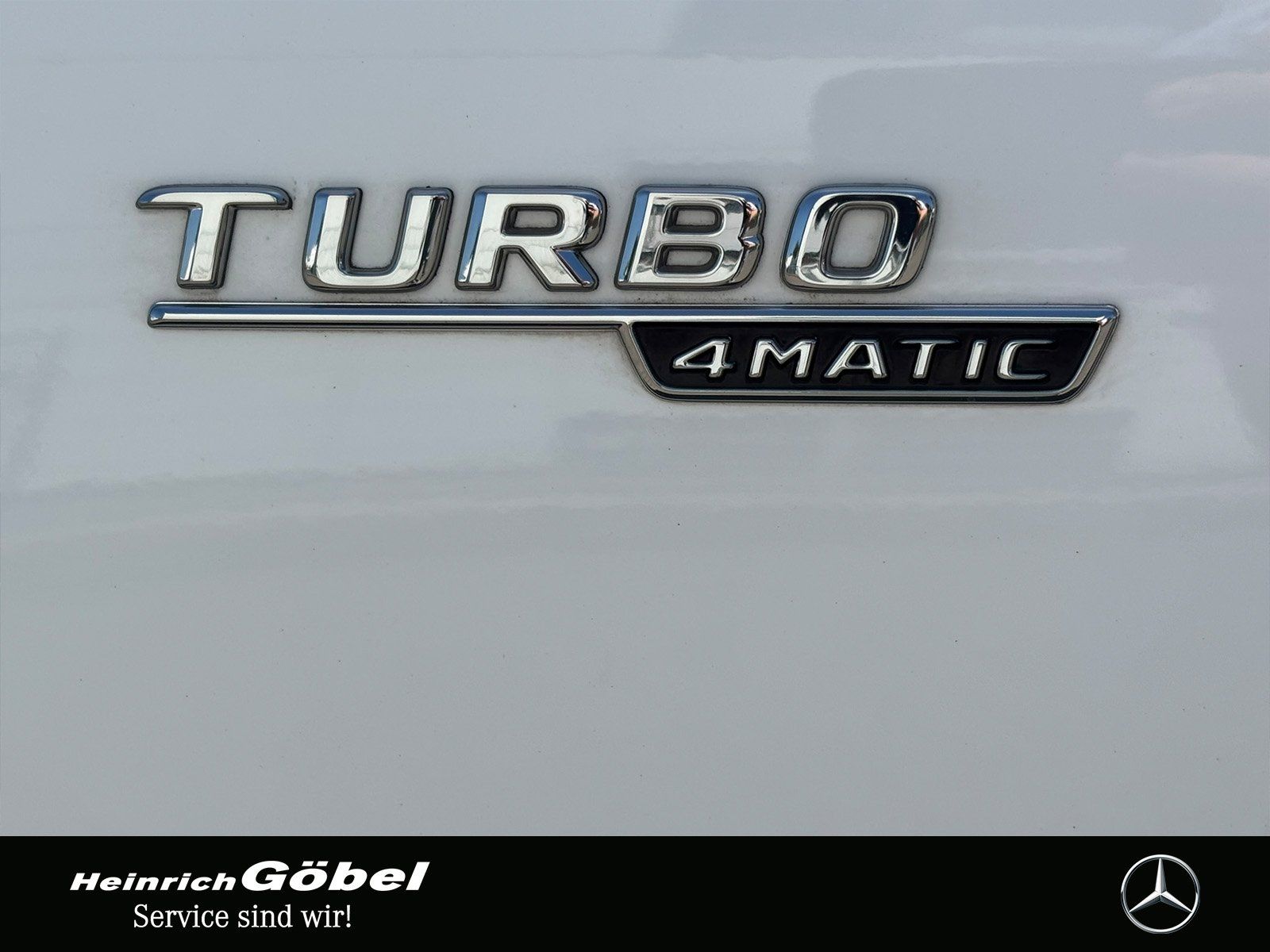 Fahrzeugabbildung Mercedes-Benz AMG GLA 35 4M*HUD*PANO*MEMORY*360°KAMERA*21ZOLL