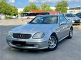 Mercedes-Benz SLK 200 Kompressor Automatik Tempo Leder 8Reifen - Mercedes-Benz SLK 200 in Hannover