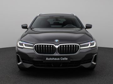 Fahrzeugabbildung BMW 530d Tour Luxury HUD ACC H/K AHK Komfortsitz 20"