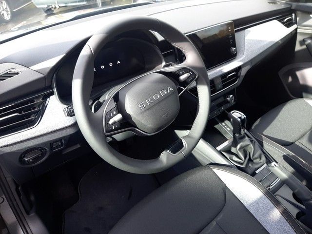 Fahrzeugabbildung Skoda Kamiq Selection 1.0TSI DSG SitzHz LenkHz LED