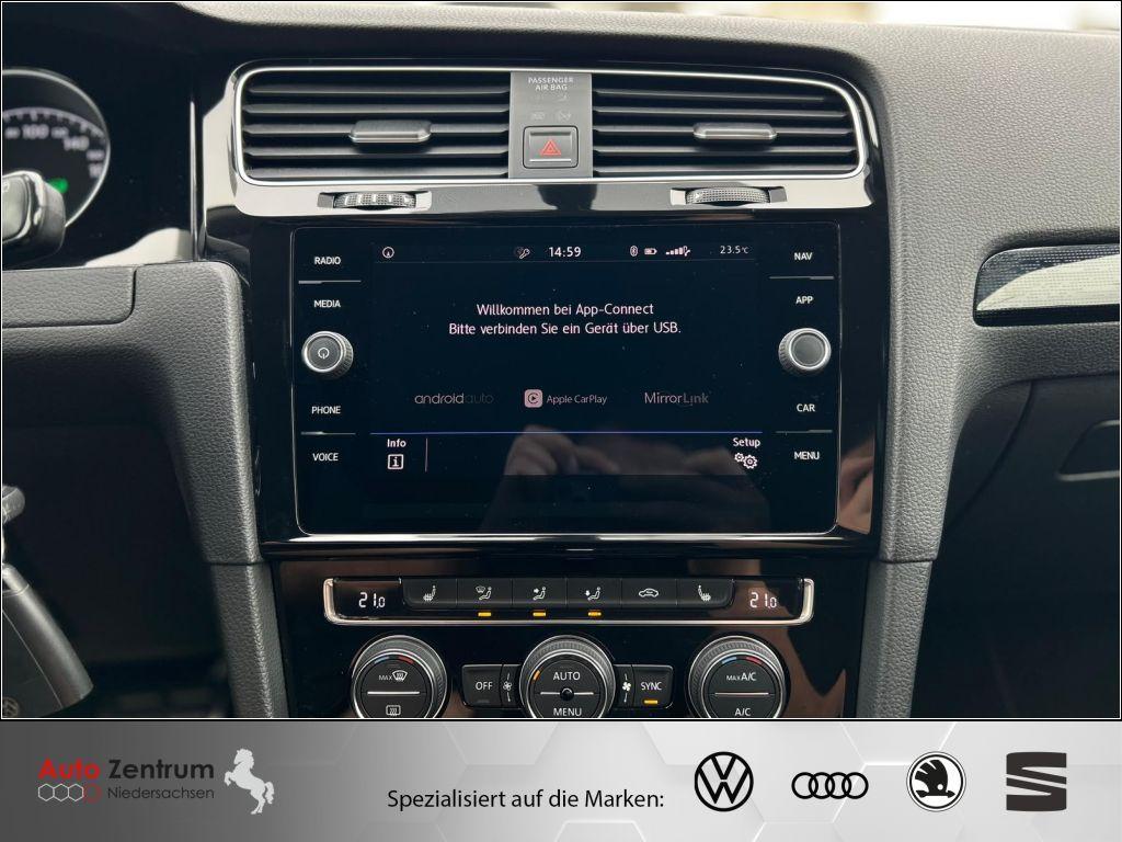 Volkswagen Golf Variant 1.5 TSI DSG Comfortline AHK*KAM*LED