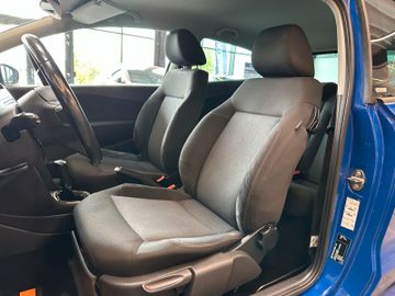 MYAUTOCENTER – Gebraucht- und Jahreswagen mit Werkstattservice in Pfaffenhofen Volkswagen Polo V *1.HAND*TÜV: 227*SitzHZ*Klima*PDC*Tempo