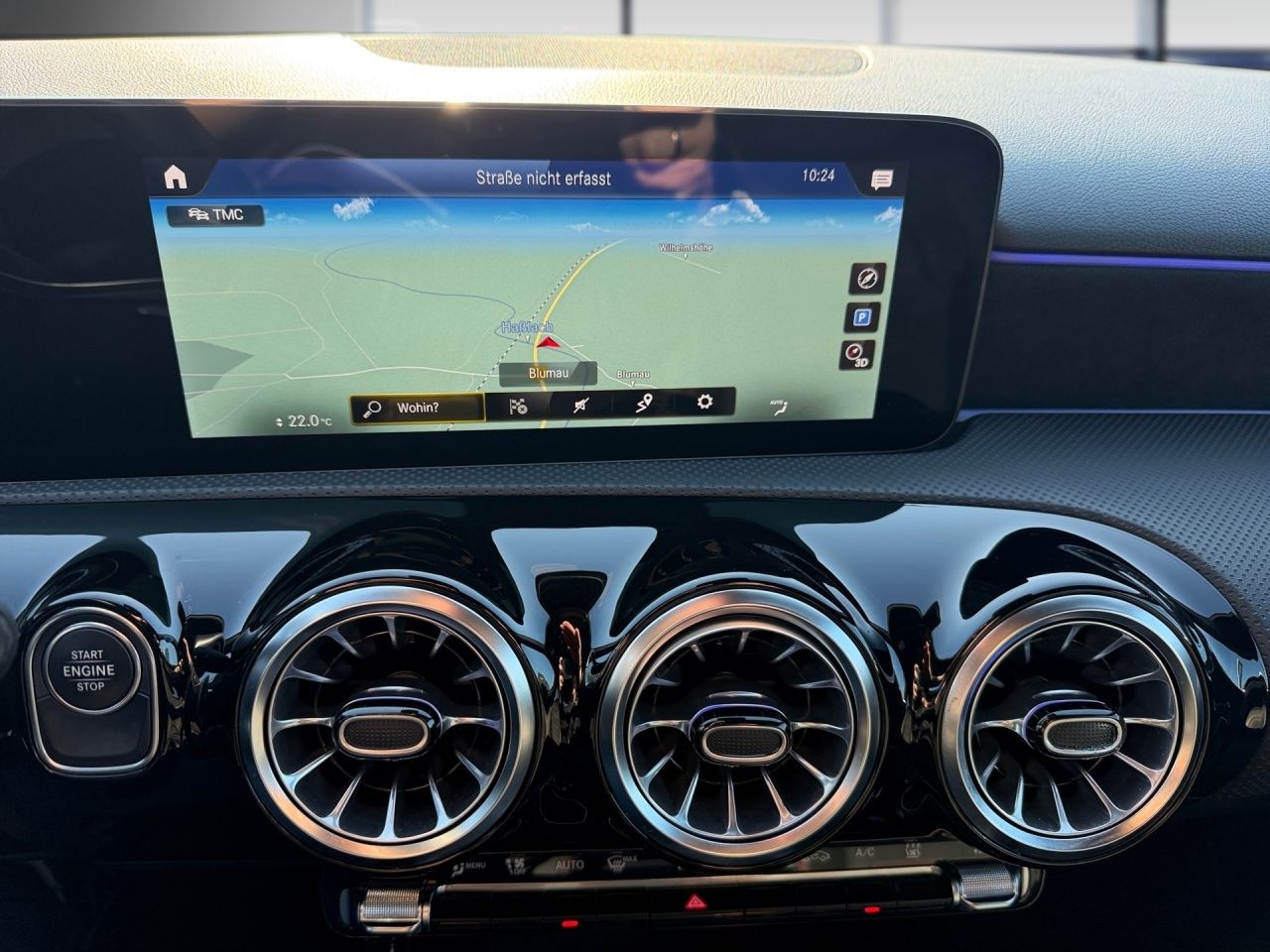 Fahrzeugabbildung Mercedes-Benz A 250 e Limousine AMG+NIGHT+MULTIBEAM+STNDHZ+++