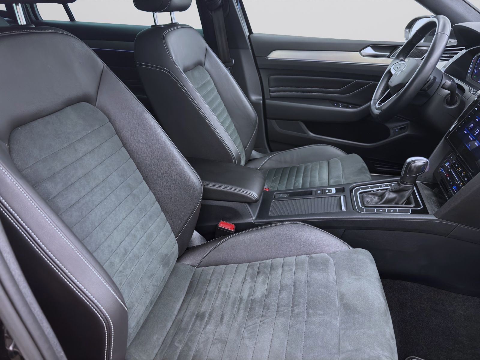 Volkswagen Passat Variant - Bild 17