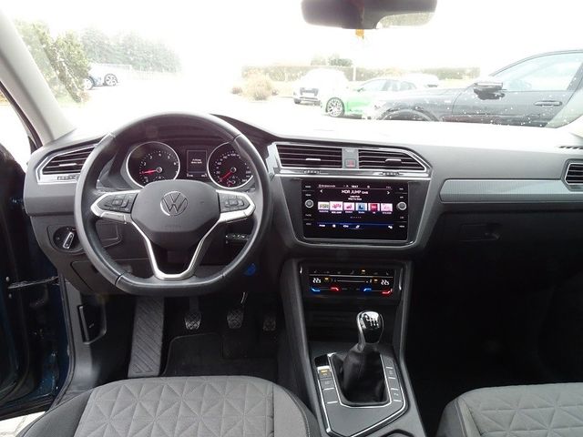 Tiguan 1.5 TSI Life - LED / Navi / Winter-Paket