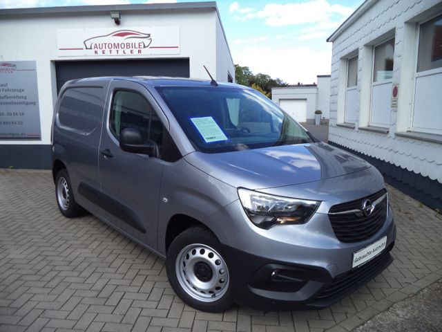 Opel Combo E 1.5 CDTI Cargo Selection 131PS