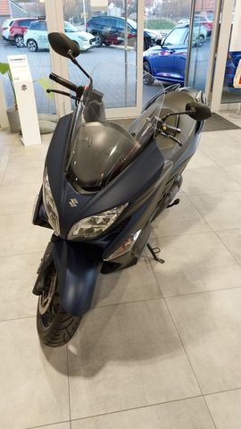 Suzuki Burgman 400