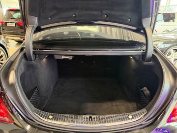 Mercedes S 560 - 8