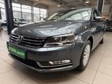 Volkswagen Passat Lim. Comfortline BlueMotion - Volkswagen Passat aus 2011: Comfortline