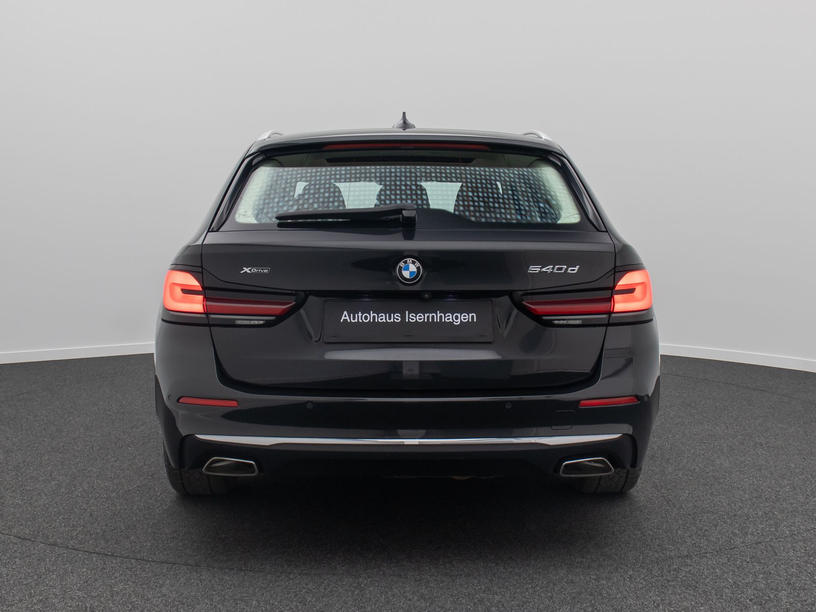 Fahrzeugabbildung BMW 540d xD LuxuryLine HUD Kamera DAB Laser Panorama