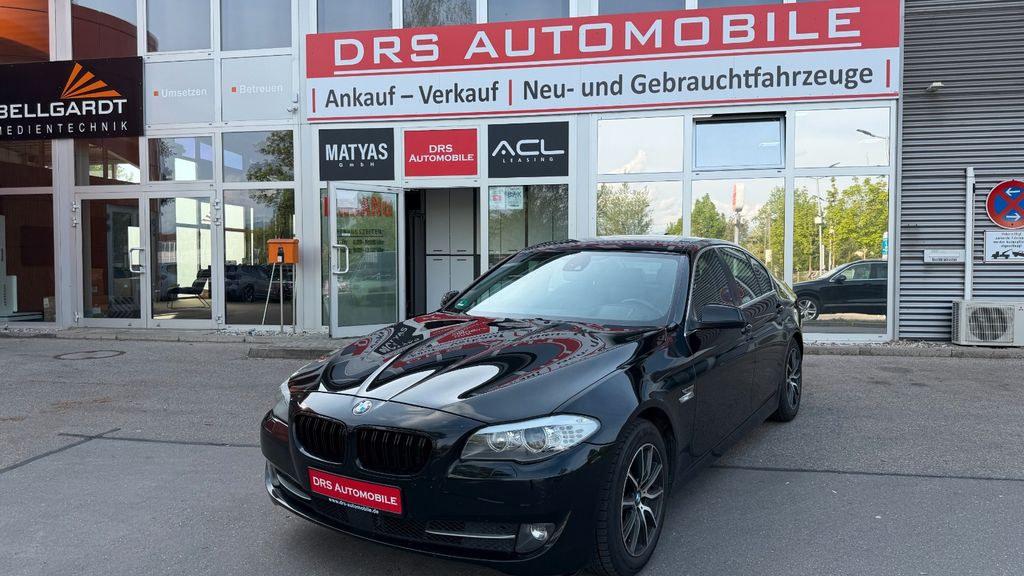 BMW 520 - 520d Limousine/Leder/HeadUp/Navi Prof/Kamera