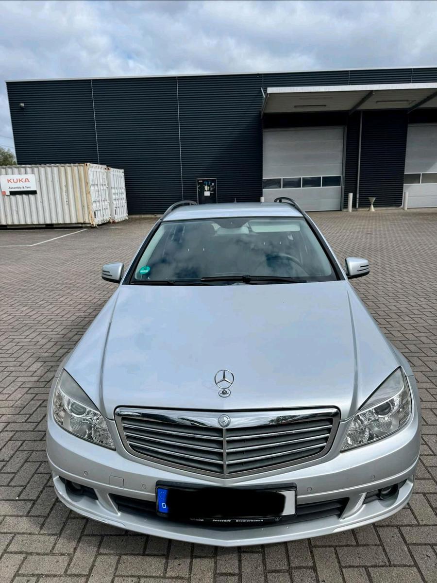 Mercedes-Benz C200 2010 — photo 6
