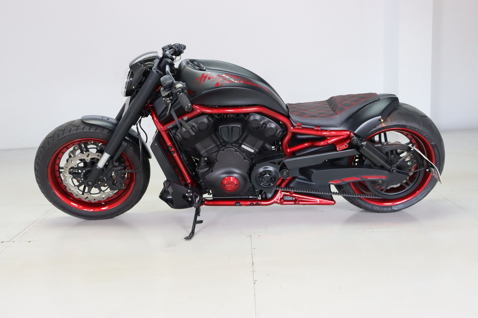 Fahrzeugabbildung Harley-Davidson VRSCD Custom Umbau No-Limit