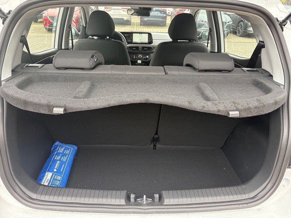 Fahrzeugabbildung Hyundai i10 1.0i 63PS Select