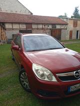 Opel Vectra Caravan 1.8 16V -Youngtimer - rote Opel Vectra