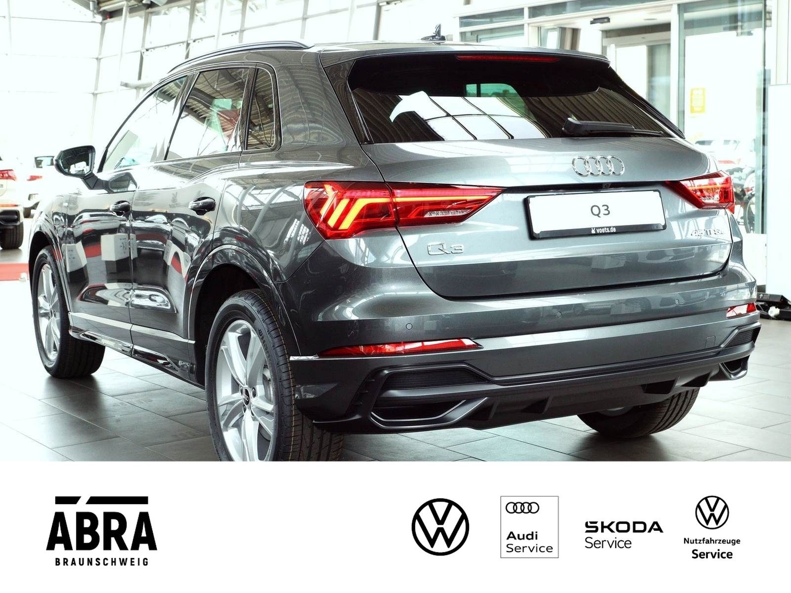Audi Q3 45 TFSIe S-line S-tronic NAVI+LED+SHZ+SONOS foto 5