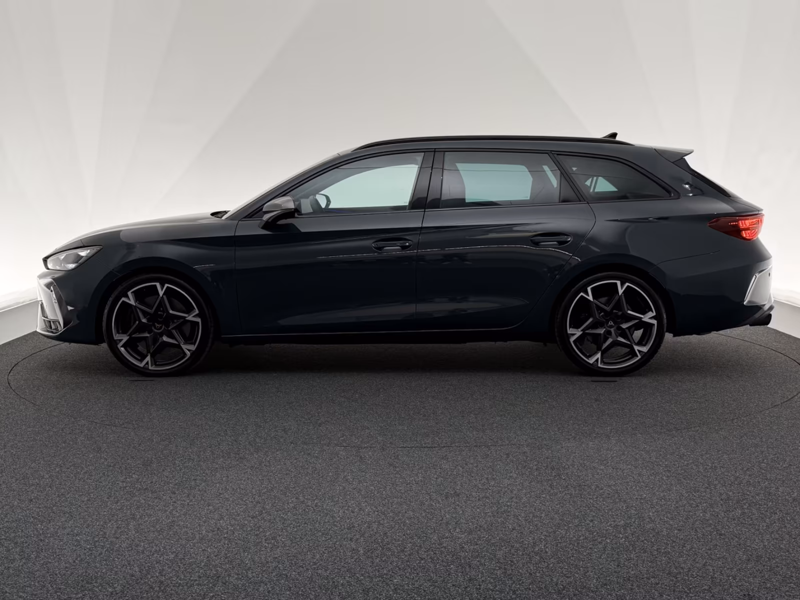 Cupra Leon Sportstourer 2.0 TSI 4Dr.*VZ*LED-ACC-KESSY, миниатюра 4