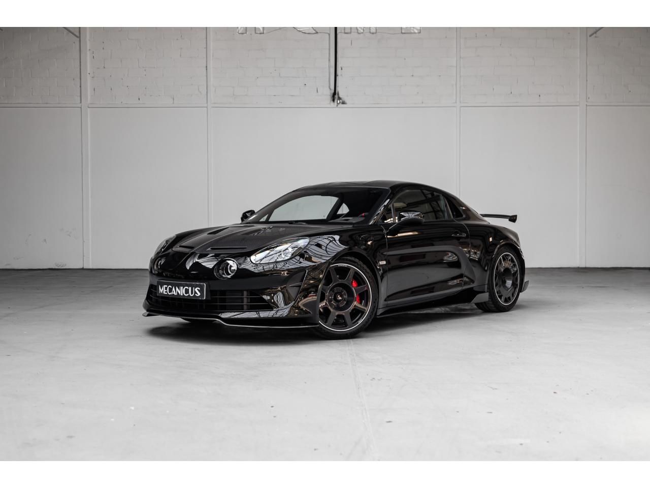 Alpine A110R *Deep Black / Perfect Condition*