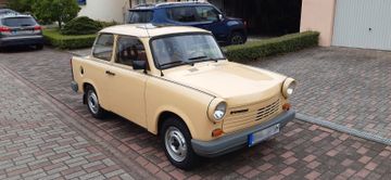 Fahrzeugabbildung Trabant 1,1 +H-KENNZEICHEN+GLASDACH+VIELES NEU