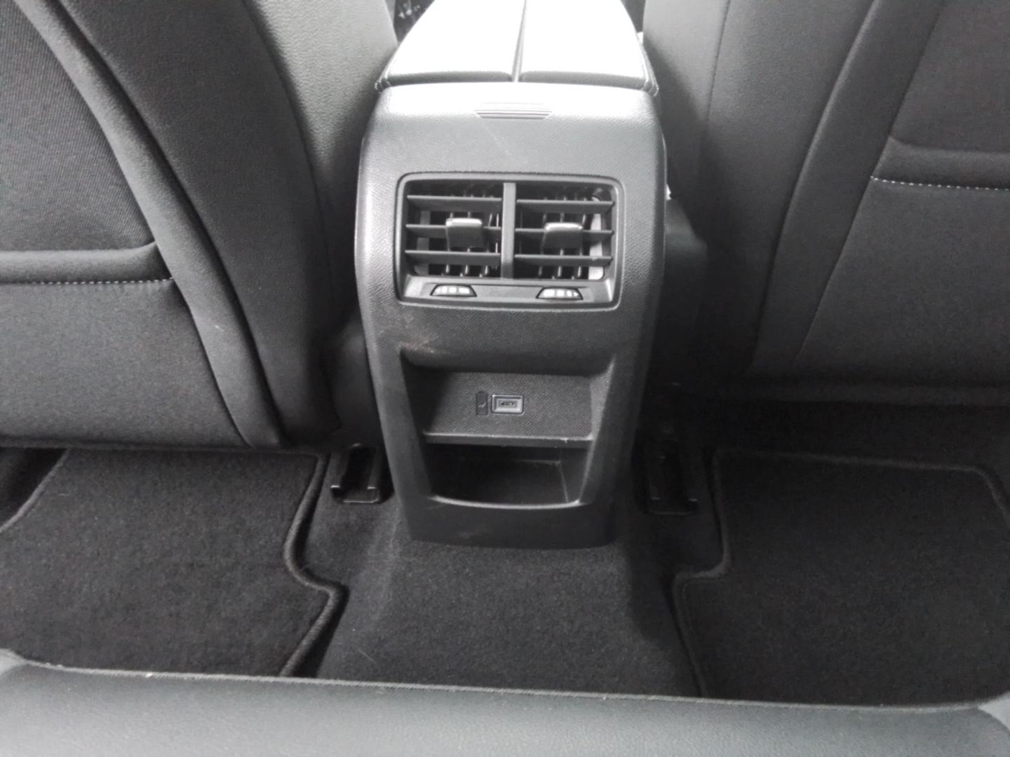 Opel Astra Electric Ultimate inkl. 300€ Ladeguthaben 
