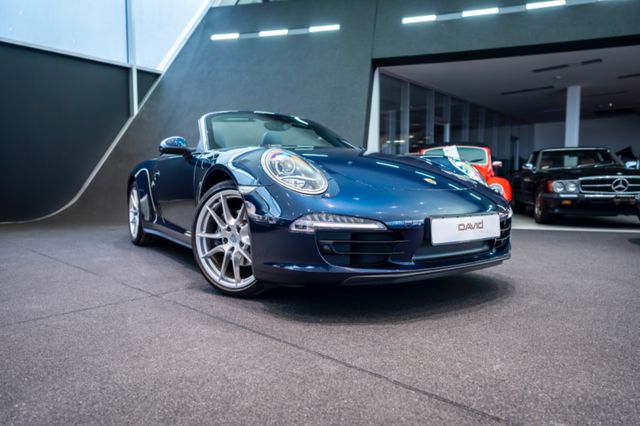 Porsche 991 Carrera 4 Cabrio *Scheckheft*Sitzheizung