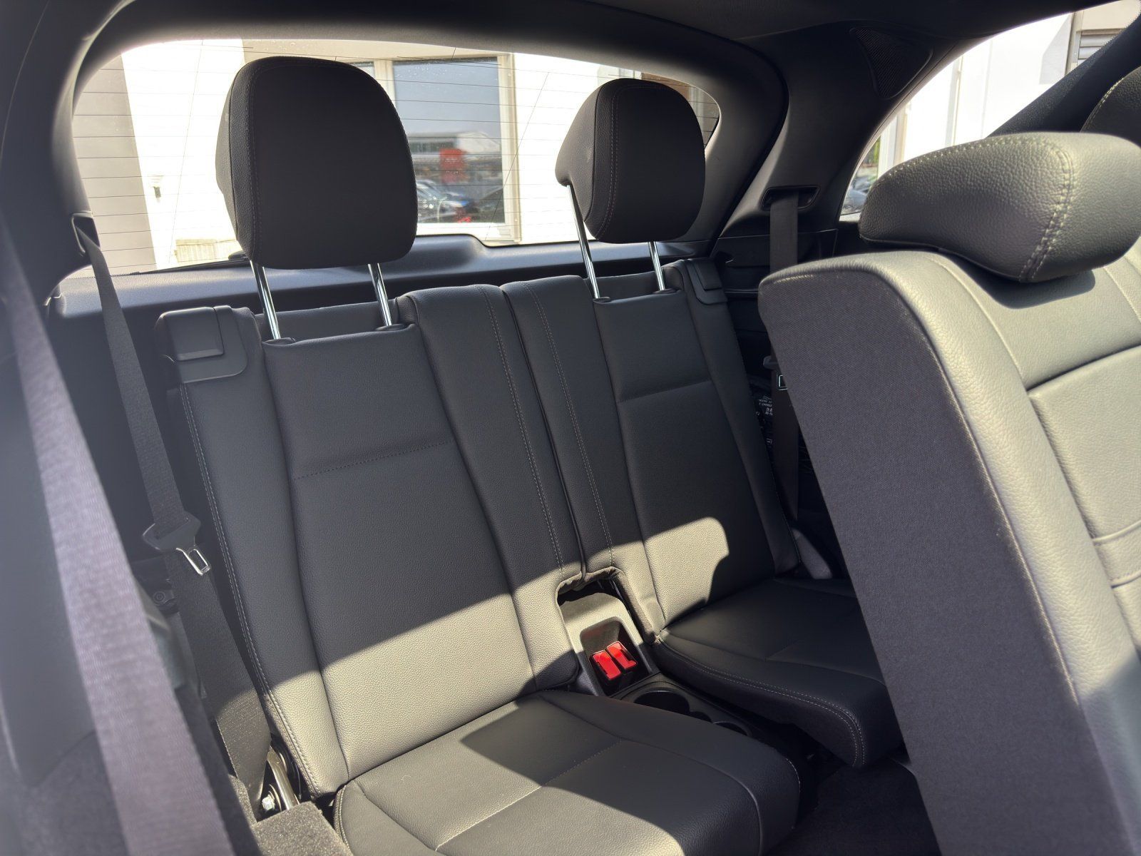 Fahrzeugabbildung Mercedes-Benz GLE400d AMG Pano AIRMATIC Standh AHK 7-Sitz Memo