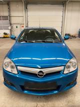 Opel Tigra Cabrio 1,4 - gebrauchte Opel Tigra aus dem Jahr 2004