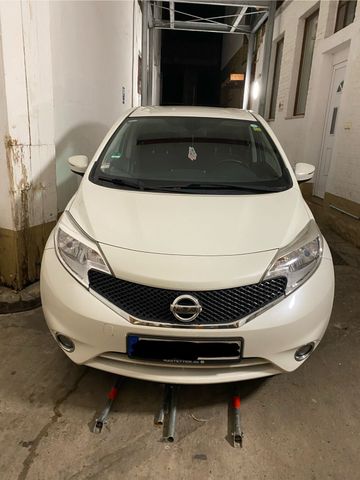 Nissan Note E12, Diesel, EZ 2016, Guter Zu...