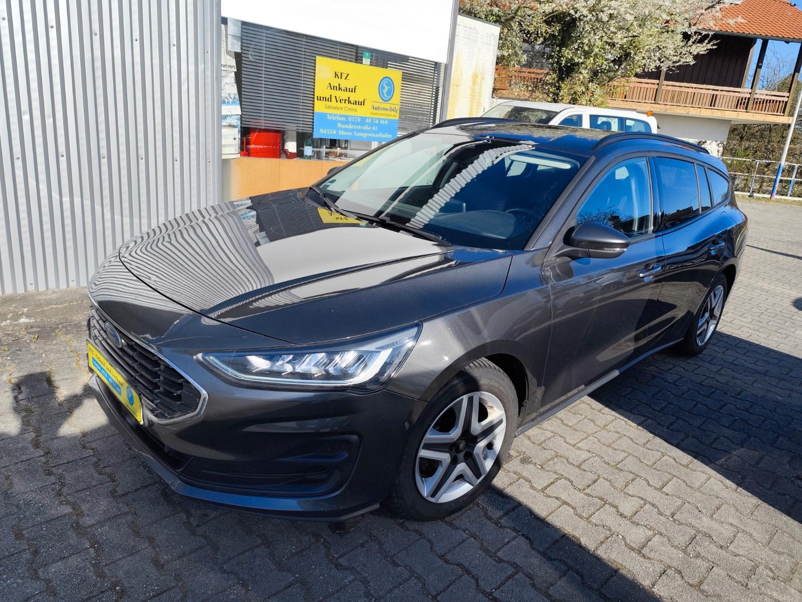 Ford Focus 1.5 Tdci Cool & Connect Navi Led 1Hand Pdc