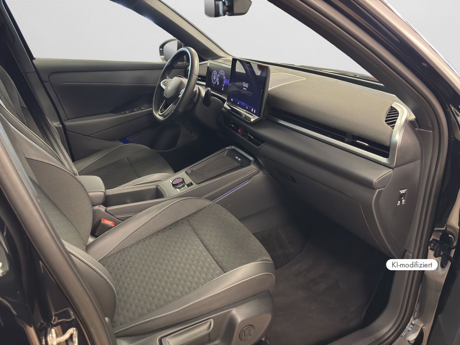 Volkswagen T-Roc 1.5 eTSI R-Line NAVI AHK ACC Ganzjahresrei foto 4
