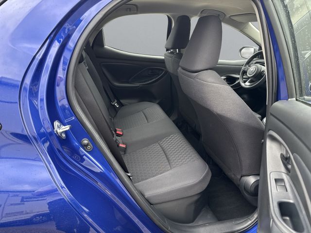 Yaris Hybrid Team Deutschland *Navi + Apple CarP