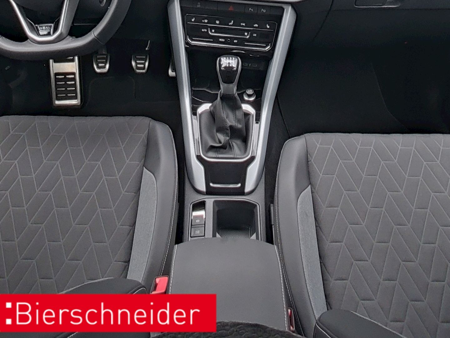 Volkswagen T-Roc - Bild 15