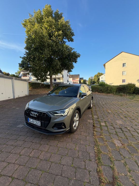 Image of Audi Q3