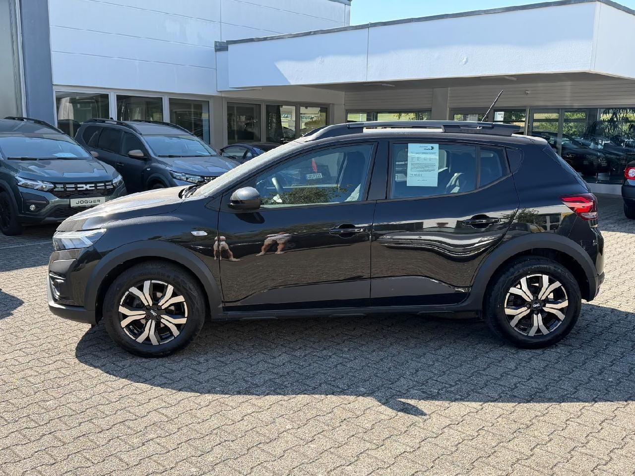 Fahrzeugabbildung Dacia Sandero Stepway Expression TCe 100 Eco-G (LPG)