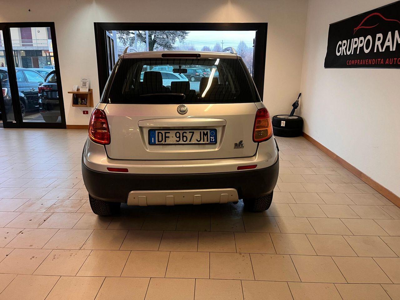 Fiat Sedici 2007 — interior