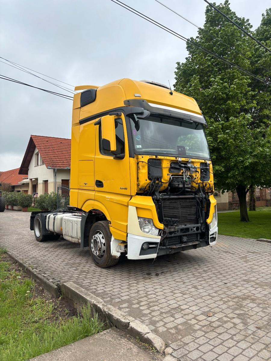 Mercedes-Benz Actros 1845 Gigaspace NO ENGINE, NO GEARBOX