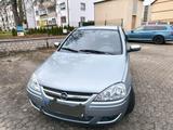 Opel Corsa 1.2 16V Edition - Opel Corsa: 16v Edition