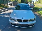BMW 325xi E 46.Leder.Steptr.Alus.Navi.1A.TÜ6.27 - BMW 325 in Frankfurt (Main)