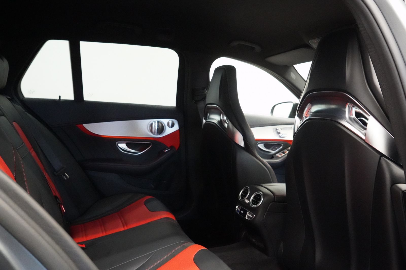 Mercedes Benz C 63 Amg