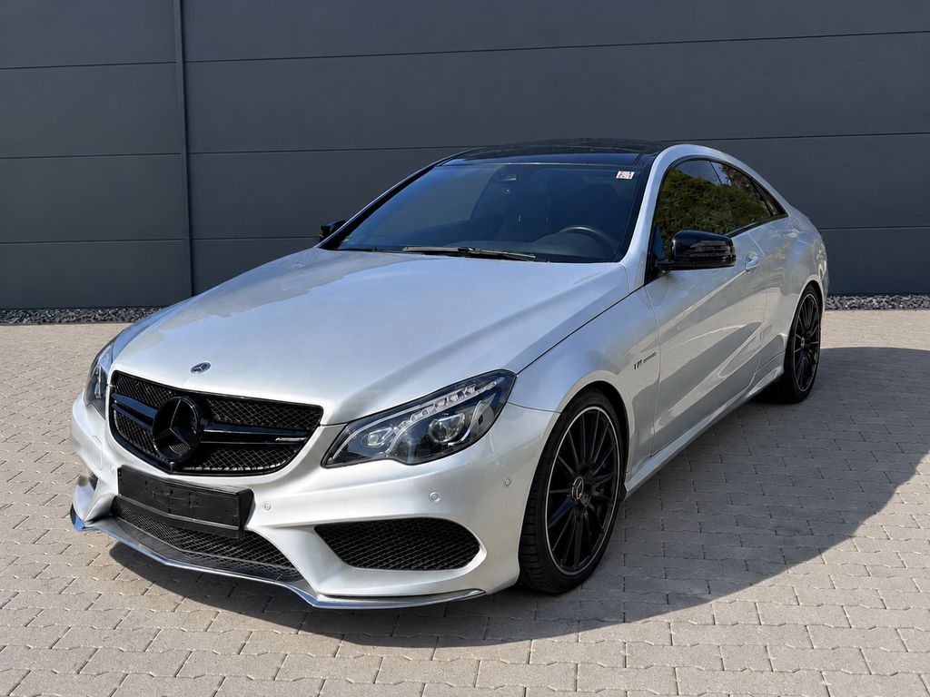 Image of Mercedes-Benz E 320