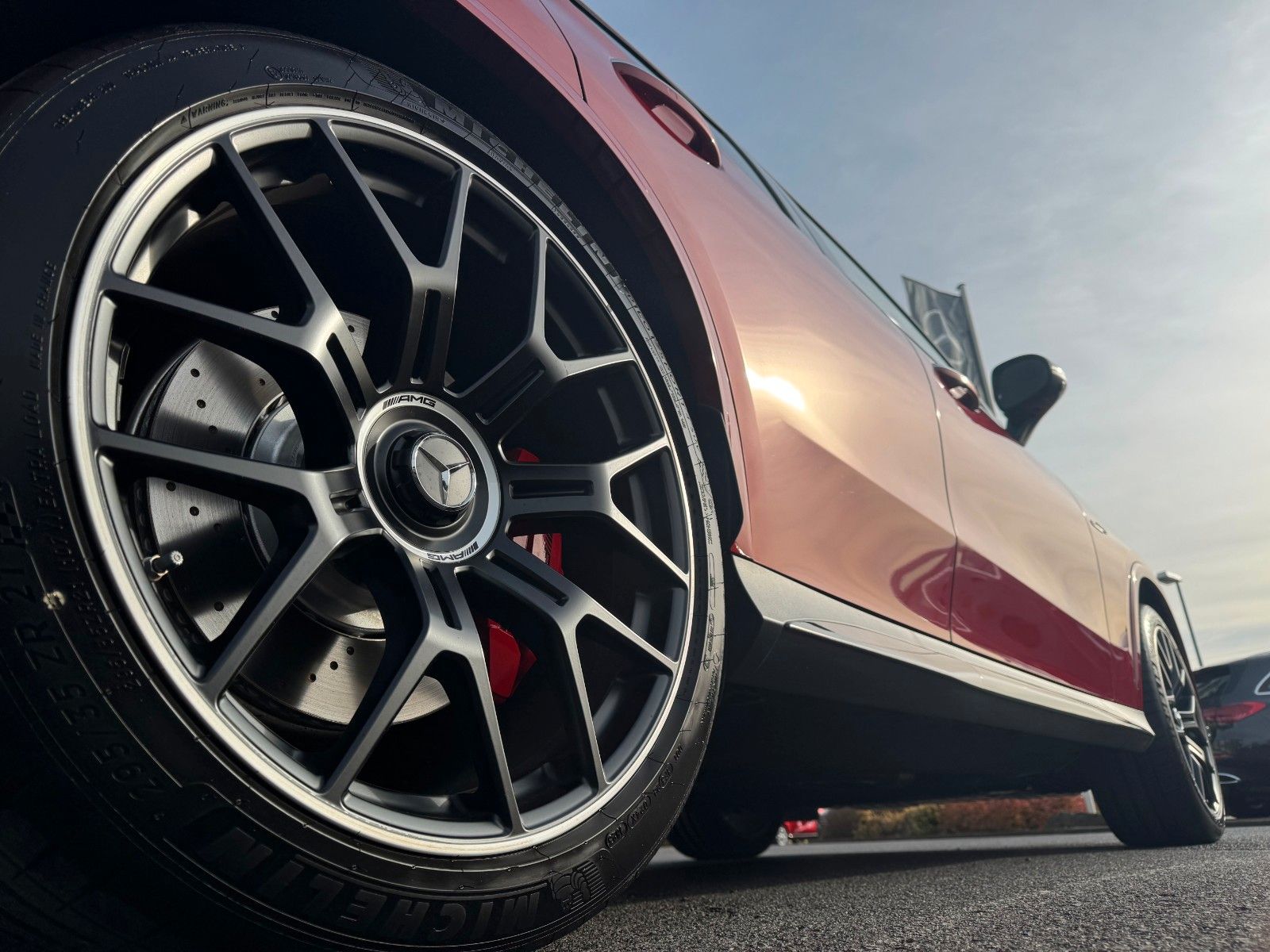 Fahrzeugabbildung Mercedes-Benz GLC 63 AMG E Carbon+Burm3D+DriversP+Memory