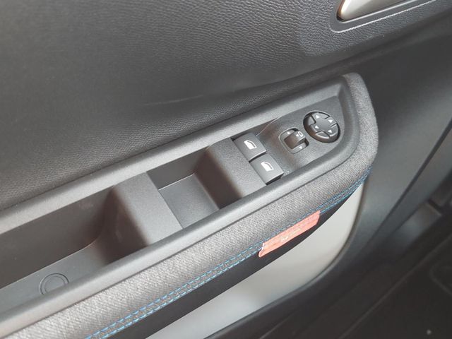 Citroën C3 Hybrid Plus+ 110°LED°CarPlay°AC°DAB°PDC°